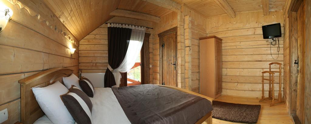 Bozhena Hotel Mykulychyn Buitenkant foto